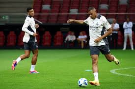 也反映了他 也反映了他